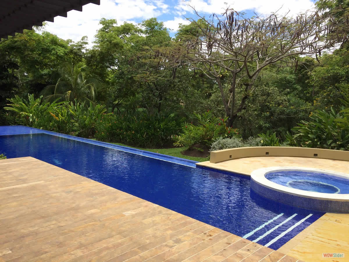 3_piscina_paisaje