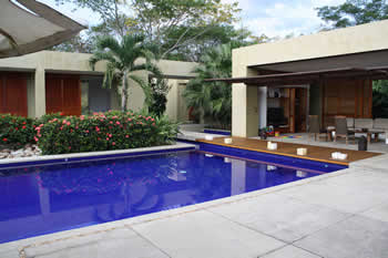 piscina_fachada